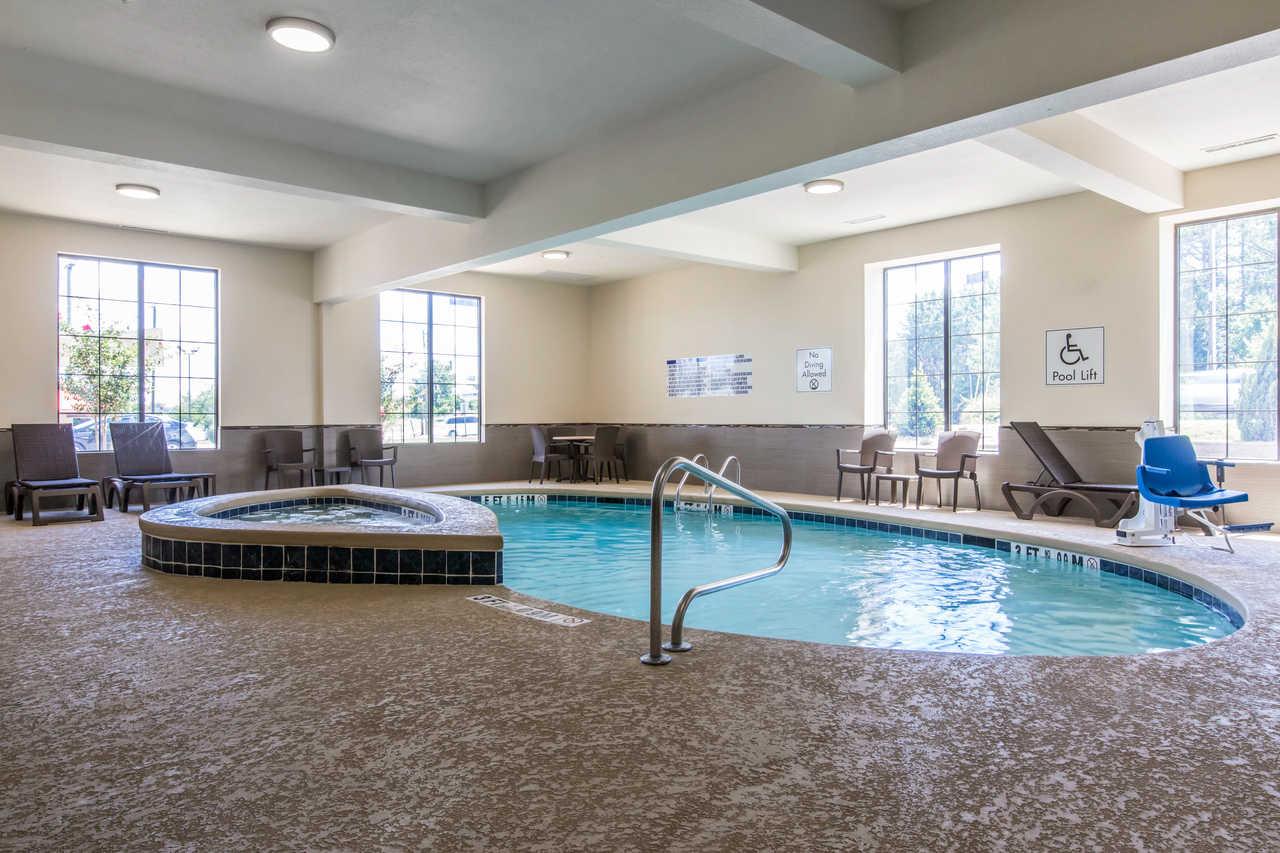 Comfort Inn & Suites Macon West מראה חיצוני תמונה