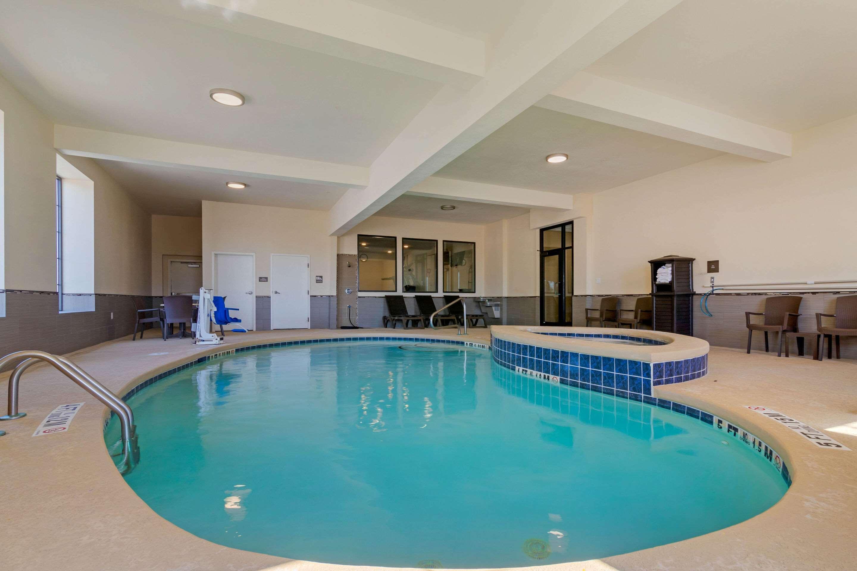 Comfort Inn & Suites Macon West מראה חיצוני תמונה